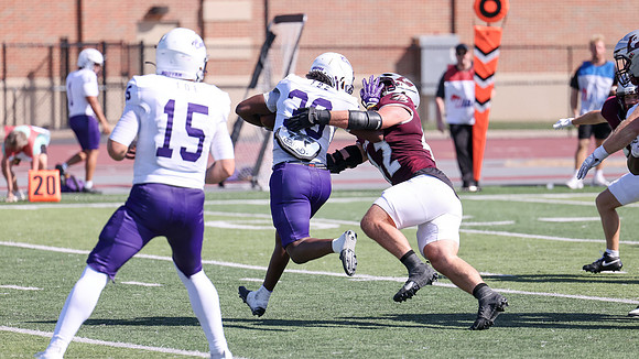 9-12 - 26 EAGLES vs. Hardin-Simmons (3324)