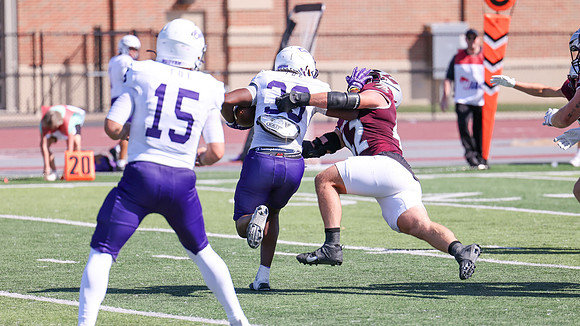 9-12 - 26 EAGLES vs. Hardin-Simmons (3325)