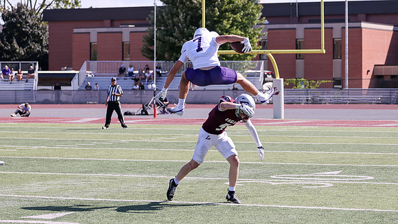 9-12 - 26 EAGLES vs. Hardin-Simmons (3314)
