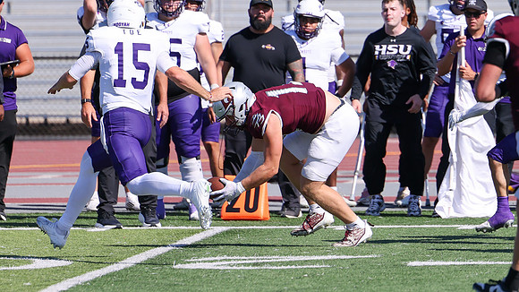 9-12 - 26 EAGLES vs. Hardin-Simmons (3419)