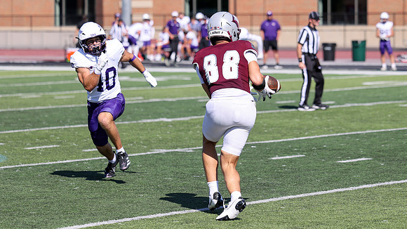 9-12 - 26 EAGLES vs. Hardin-Simmons (3507)