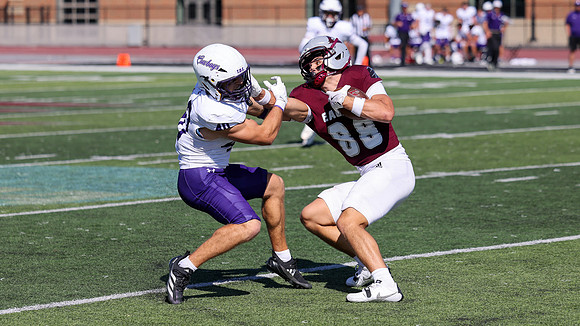 9-12 - 26 EAGLES vs. Hardin-Simmons (3520)