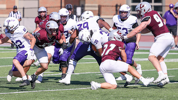 9-12 - 26 EAGLES vs. Hardin-Simmons (3709)