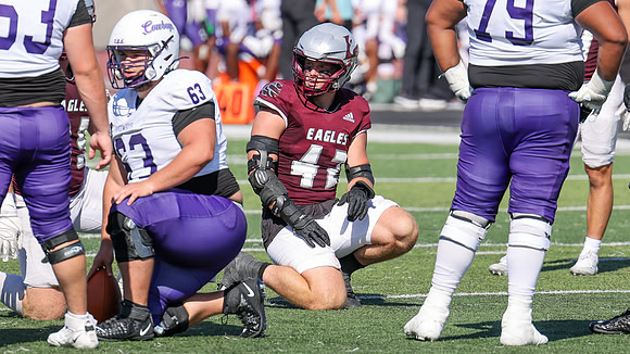 9-12 - 26 EAGLES vs. Hardin-Simmons (4107)