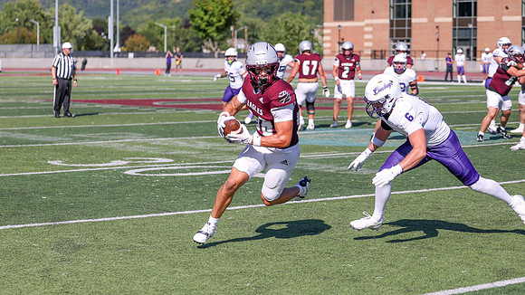 9-12 - 26 EAGLES vs. Hardin-Simmons (4271)
