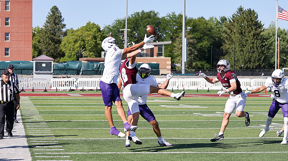 9-12 - 26 EAGLES vs. Hardin-Simmons (4335)
