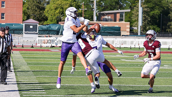 9-12 - 26 EAGLES vs. Hardin-Simmons (4338)