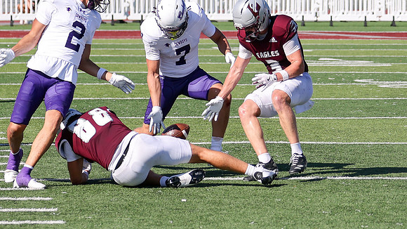 9-12 - 26 EAGLES vs. Hardin-Simmons (4342)