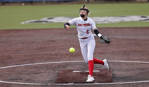 2 McKenna Gross  (32)