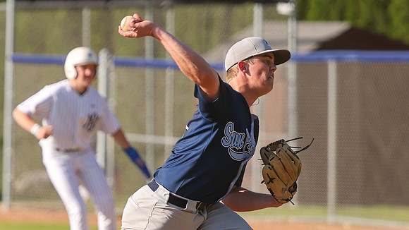 3 Austin Adamowski (14)