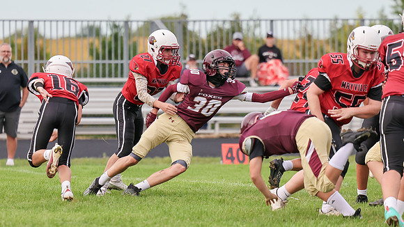 9-15-26 Omro Foxes vs. Mayville (759)