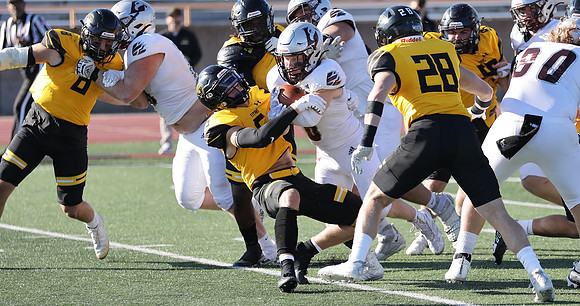 6 Joey Stutzman (84)