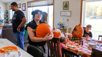 10-11-26 PUMPKI CARVING & Coloring (14)