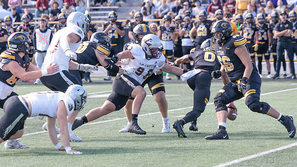 10-3-26 EAGLES vs. Oshkosh (1313)
