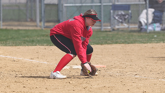 4-22-23 VARSITY vs. Wisconsin Rapids   (29)