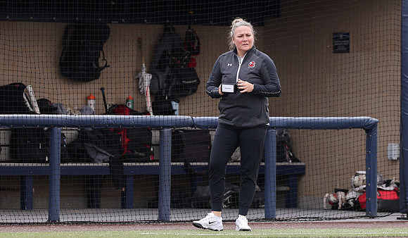 Coach Jamie Olson  (22)