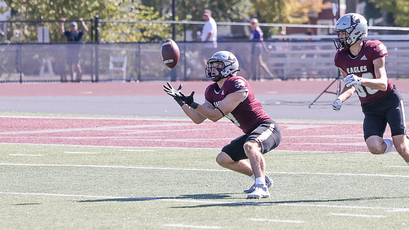 10-10-26 EAGLES vs. UW Whitewater (1144)