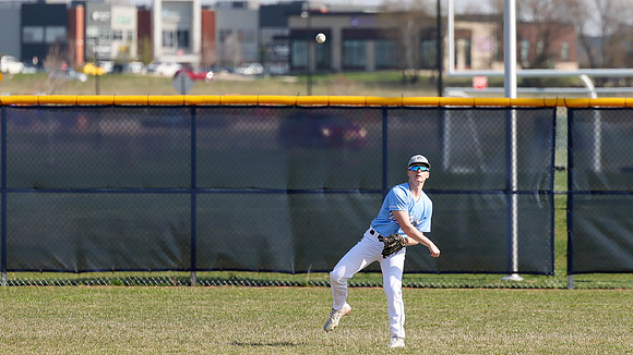 2 Carter Krachey (43)