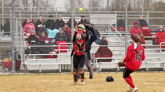 4-22-23 VARSITY vs. Wisconsin Rapids   (157)
