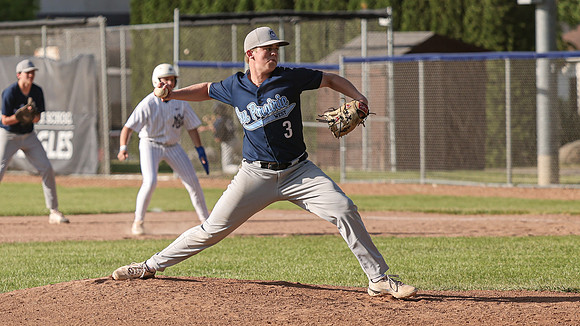 3 Austin Adamowski (8)