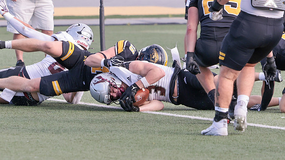 10-3-26 EAGLES vs. Oshkosh (3081) - Copy