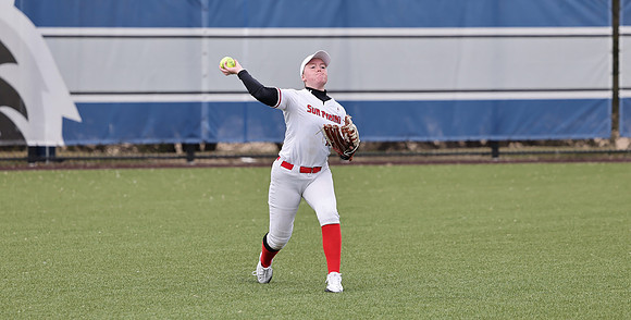 11 Kenzie Longley  (52)
