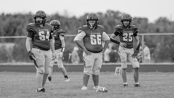 9-15-26 Omro Foxes vs. Mayville (1210)
