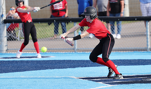 6 Carly Gross  (11)