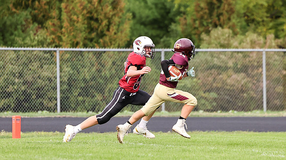 9-15-26 Omro Foxes vs. Mayville (910)