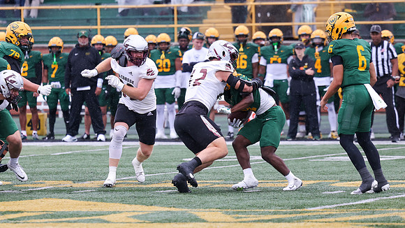 42 Isaac Dagit (3)