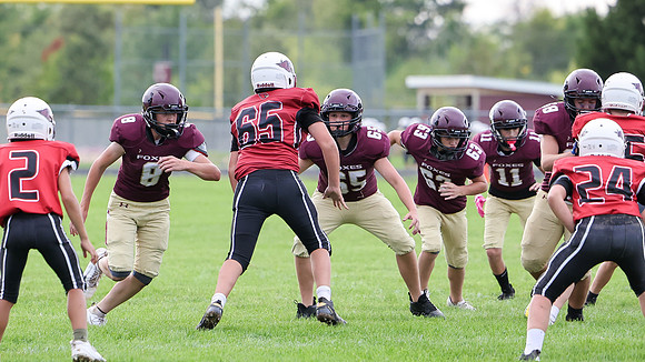 9-15-26 Omro Foxes vs. Mayville (1490)