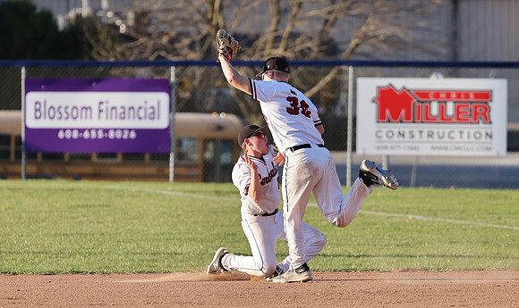 4-14-23 JV2 vs. Monona Grove  (165)