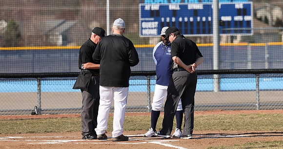 Coach Quentin Travis  (5)