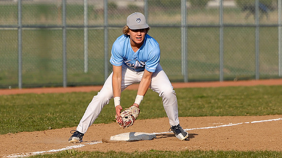 6 Bennett Pederson (17)