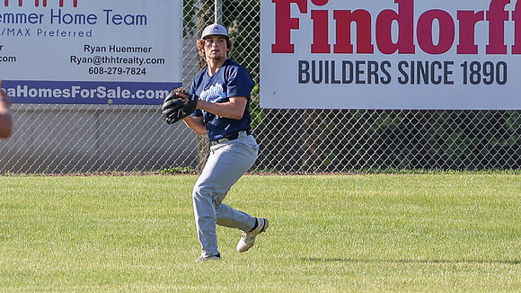 5-26-23 VARSITY vs. Monona Grove  (194)
