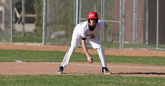 4-14-23 JV2 vs. Monona Grove  (8)