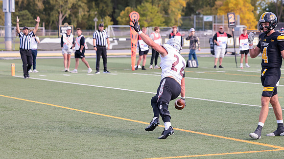 22 Braeden Ott (30)