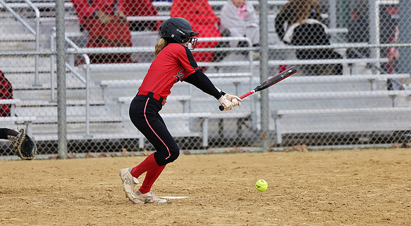 4-22-23 VARSITY vs. Wisconsin Rapids   (152)
