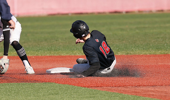 4-18-23 VARSITY vs. Madison La Follette (19)