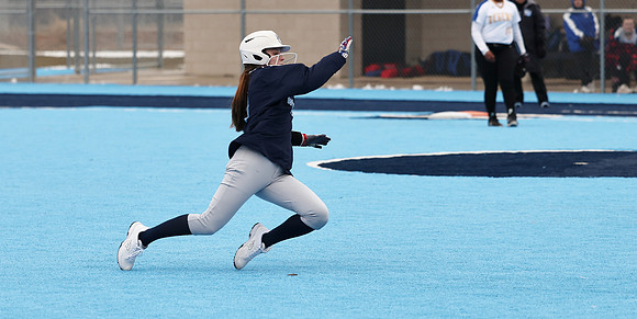 7 Audrey Davis  (6)