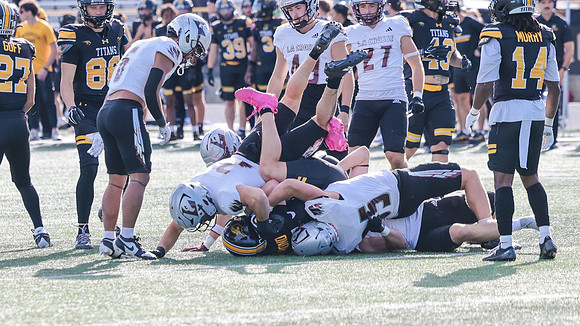 10-3-26 EAGLES vs. Oshkosh (3220)
