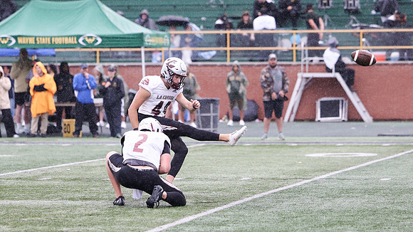 49 Maddox Pratt (7)