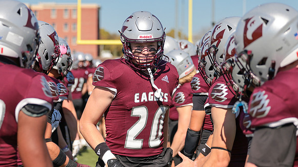 10-10-26 EAGLES vs. UW Whitewater (1034)