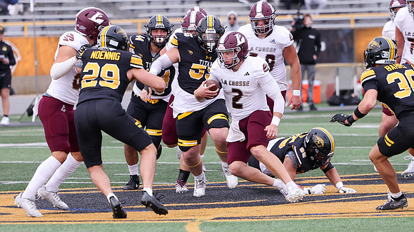 2 Kyle Haas (17)
