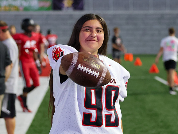 Manager Serena Dominguez (4)