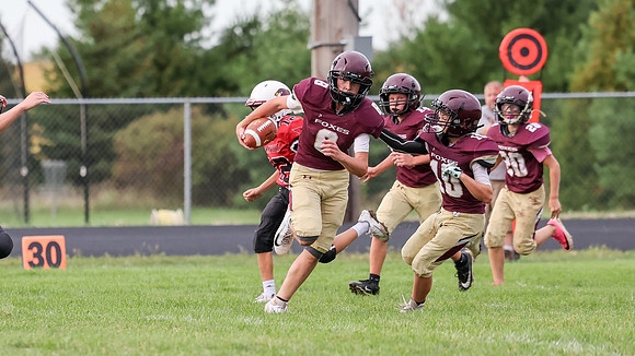 9-15-26 Omro Foxes vs. Mayville (2049)