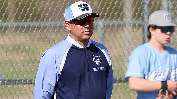 COACH Torres (4)