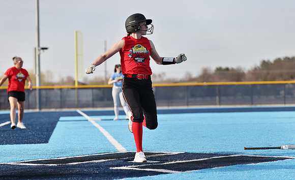 9 Abby Packard  (28)