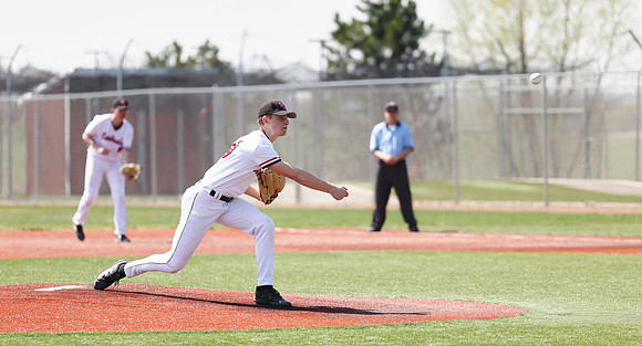 10 Evan Richmond  (12)