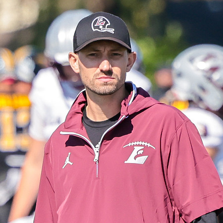 Coach Tarek Yaeggi (5)